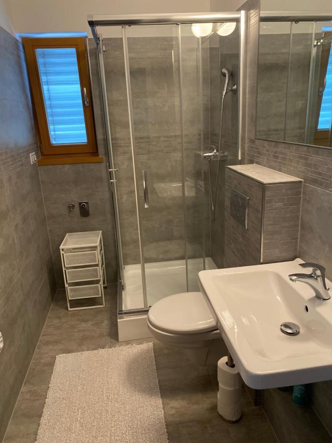 Apartman Hustopeče Eksteriør bilde